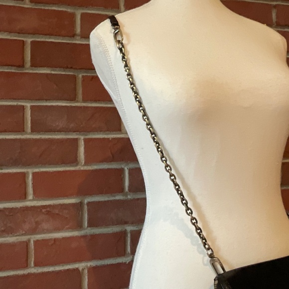 HOBO Foster Black Leather Convertible Crossbody Bag NWOT - Picture 13 of 14